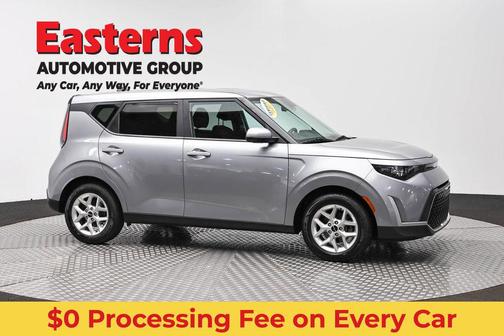 Steel Gray 2023 Kia Soul LX