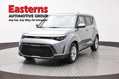 Steel Gray 2023 Kia Soul LX