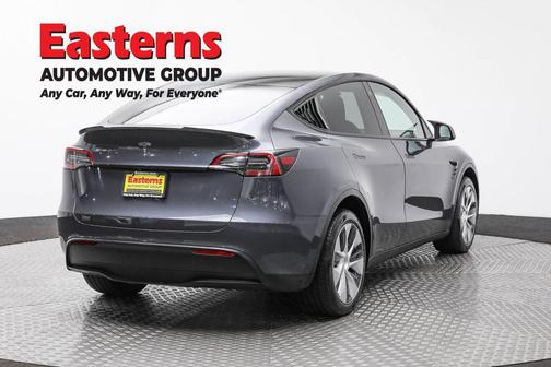 2023 Tesla Model Y Long Range Dual Motor All-Wheel Drive