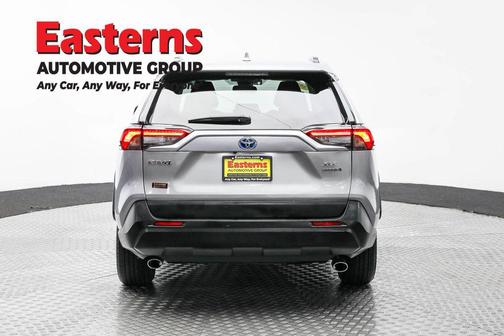 2024 Toyota RAV4 Hybrid XLE