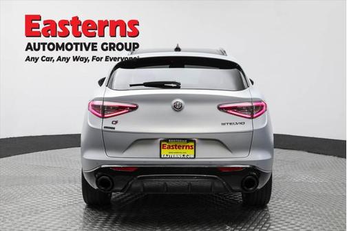 2024 Alfa Romeo Stelvio Ti