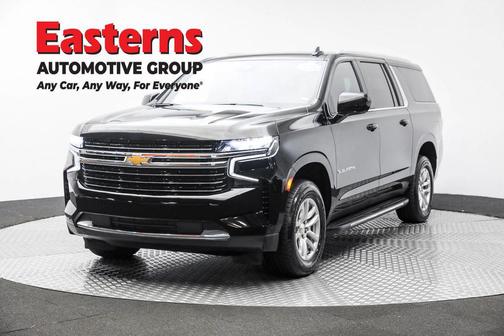 2023 Chevrolet Suburban LT