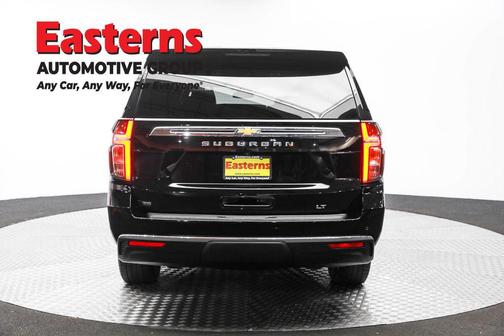 2023 Chevrolet Suburban LT