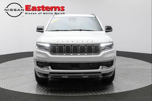 Bright White Clearcoat 2023 Jeep Wagoneer Series III 4x2