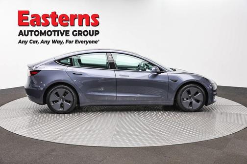 Gray 2023 Tesla Model 3 Standard Range