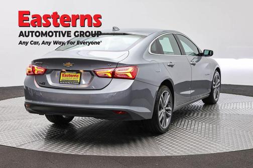 Sterling Gray Metallic 2024 Chevrolet Malibu FWD 2LT