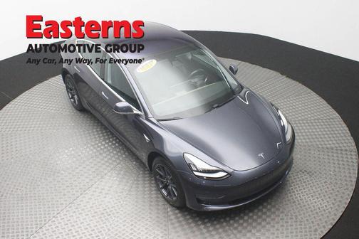 Gray 2018 Tesla Model 3 Long Range