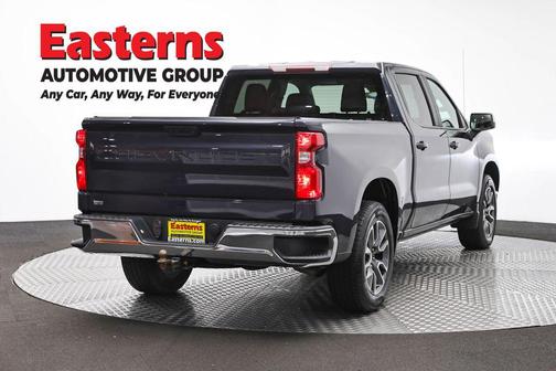 Dark Ash Metallic 2022 Chevrolet Silverado 1500 LT