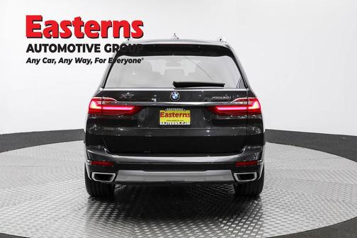 Dark Graphite Metallic 2022 BMW X7 xDrive40i