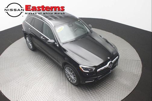 Black 2022 Mercedes-Benz GLC 300 4MATIC