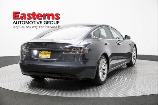 2017 Tesla Model S 90D