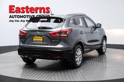 2022 Nissan Rogue Sport SV