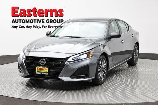 Gun Metallic 2025 Nissan Altima 2.5 SV