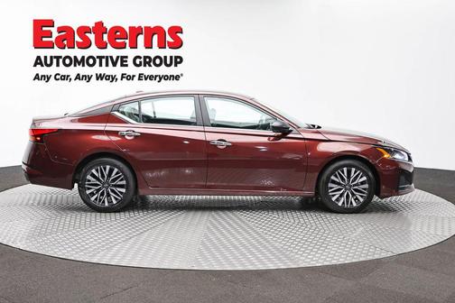 Garnet Pearl Metallic 2025 Nissan Altima 2.5 SV