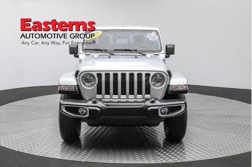 2023 Jeep Gladiator Overland