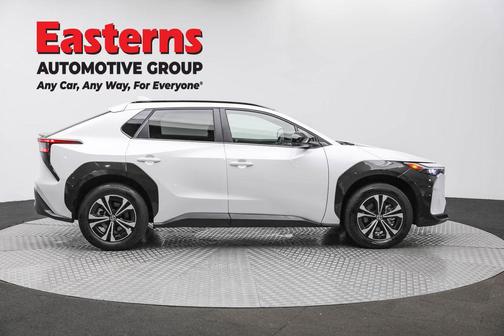 2025 Toyota bZ4X XLE