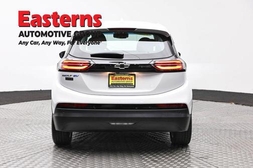 Summit White 2023 Chevrolet Bolt EV FWD 1LT