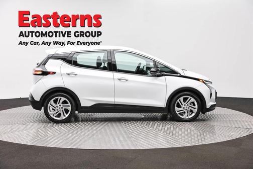 Summit White 2023 Chevrolet Bolt EV FWD 1LT