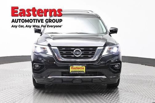 Magnetic Black Pearl 2020 Nissan Pathfinder Platinum 4WD