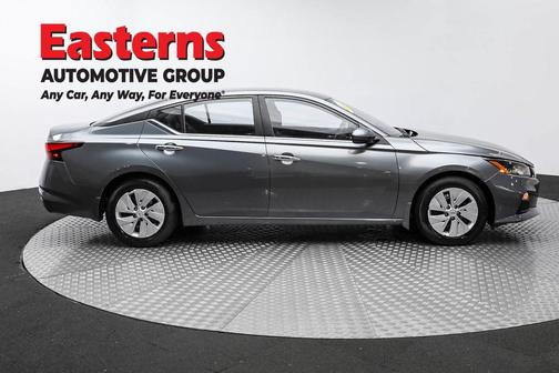 2022 Nissan Altima S FWD