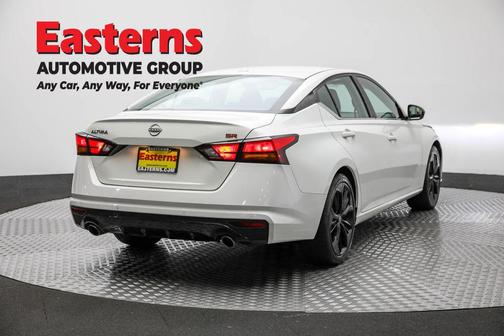 2023 Nissan Altima SR FWD