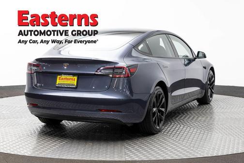 Gray 2023 Tesla Model 3 Standard Range