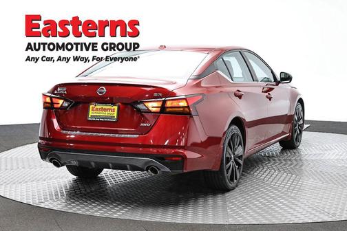 Scarlet Ember Tintcoat 2022 Nissan Altima SR Intelligent AWD