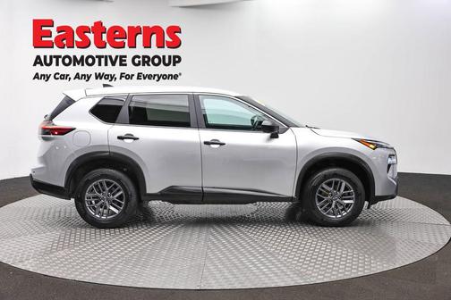 Brilliant Silver Metallic 2024 Nissan Rogue S