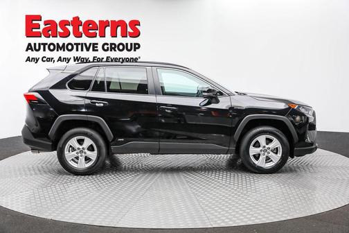 2021 Toyota RAV4 Hybrid LE