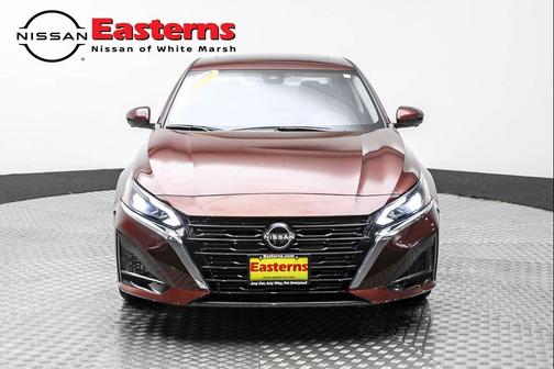 Garnet Pearl Metallic 2023 Nissan Altima 2.5 SL