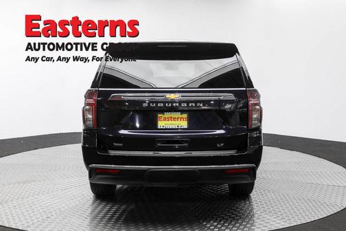 2023 Chevrolet Suburban LT