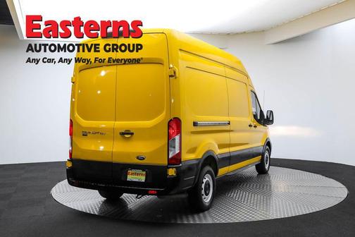 2021 Ford Transit-250 Base