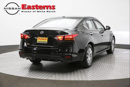 Super Black 2020 Nissan Altima S FWD