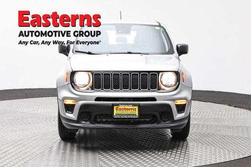 Glacier Metallic Clearcoat 2021 Jeep Renegade Sport