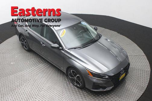 2023 Nissan Altima SR FWD