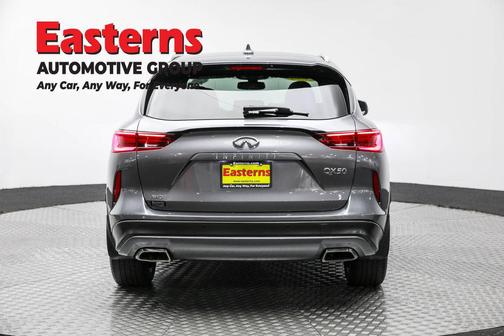 2022 INFINITI QX50 LUXE AWD