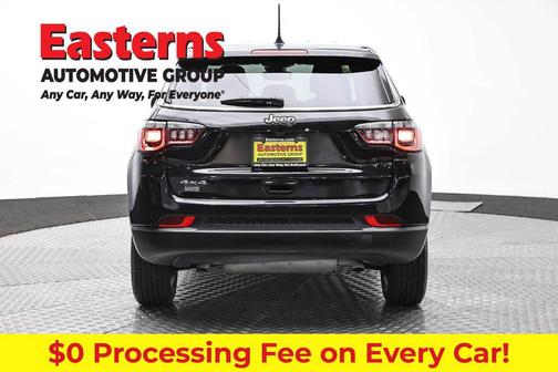 Diamond Black Crystal Pearlcoat 2023 Jeep Compass Sport