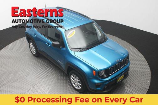 Bikini Metallic Clearcoat 2022 Jeep Renegade Latitude