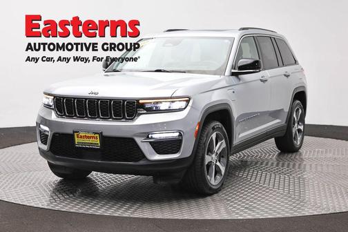 Silver Zynith 2023 Jeep Grand Cherokee 4xe Base