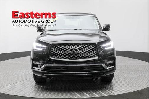 2023 INFINITI QX80 Luxe