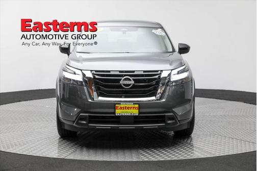 2024 Nissan Pathfinder S 4WD