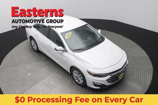 Summit White 2024 Chevrolet Malibu FWD 1LT