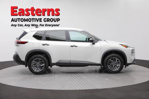 Glacier White 2023 Nissan Rogue S