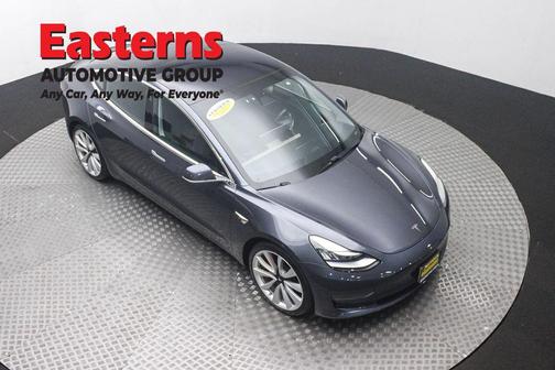 Gray 2018 Tesla Model 3 Long Range