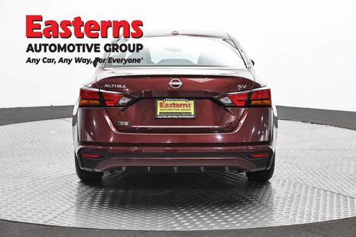 Garnet Pearl Metallic 2023 Nissan Altima 2.5 SV