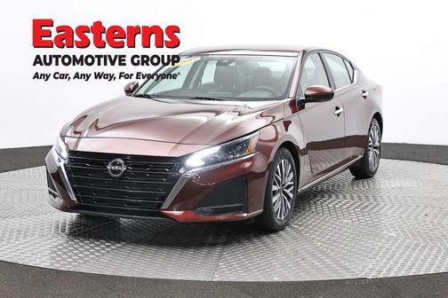 Garnet Pearl Metallic 2023 Nissan Altima 2.5 SV