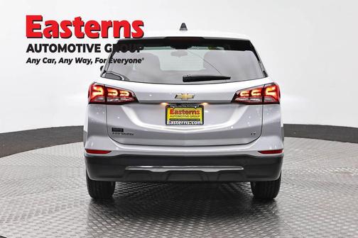Silver Ice Metallic 2022 Chevrolet Equinox 1LT