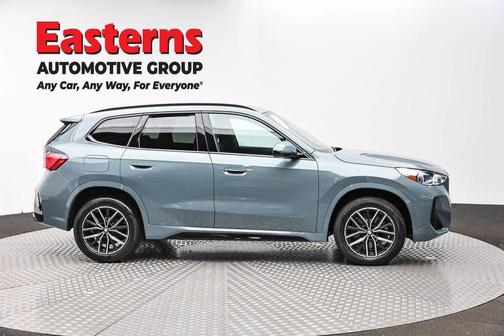 Cape York Green Metallic 2024 BMW X1 xDrive28i