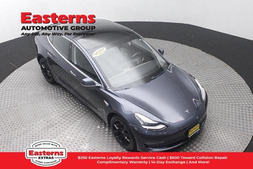 Gray 2019 Tesla Model 3 Performance