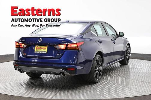 Deep Blue Pearl 2021 Nissan Altima SR Intelligent AWD